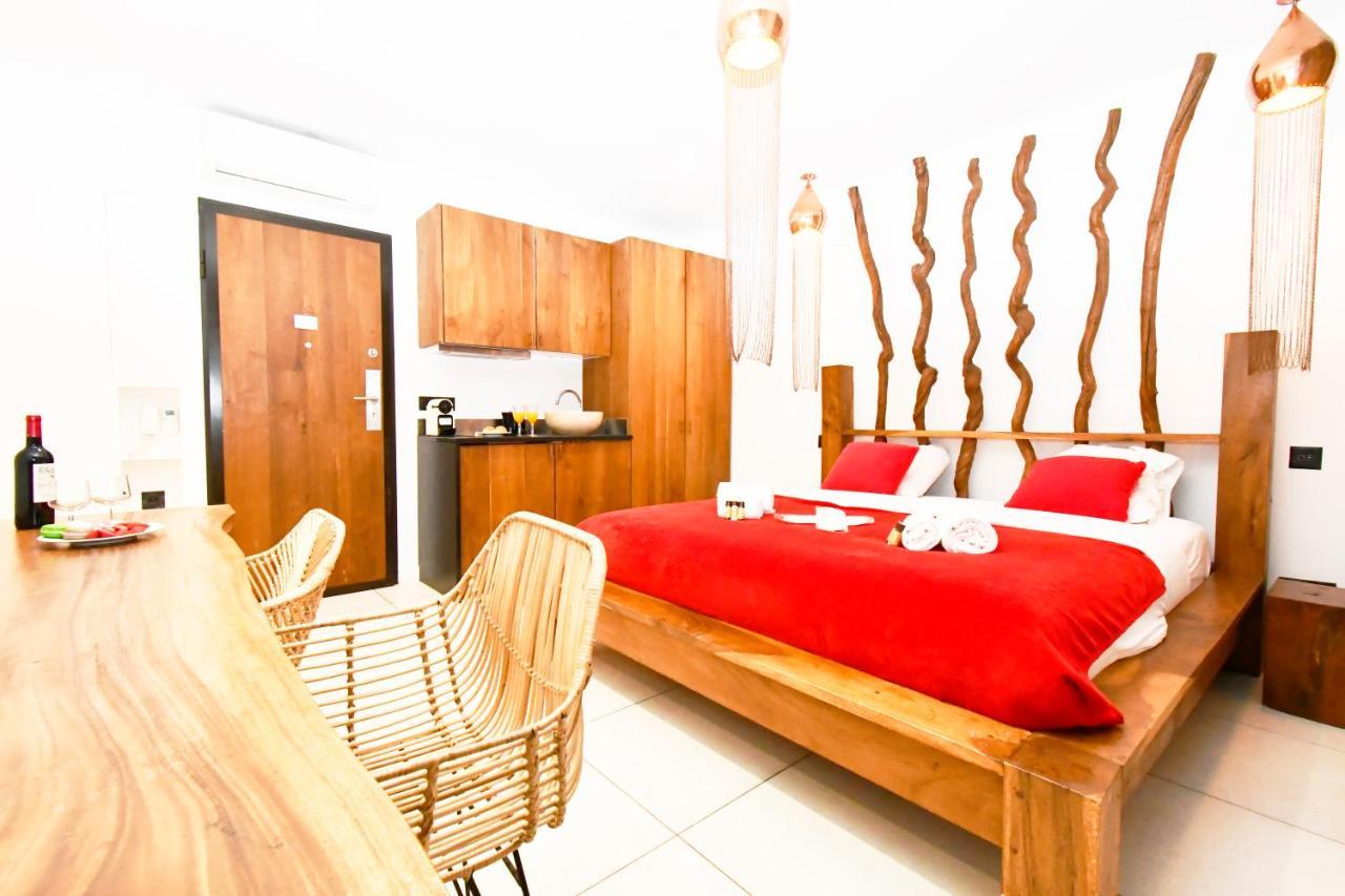 Design Yourhosthelper Cannes Bagian luar foto